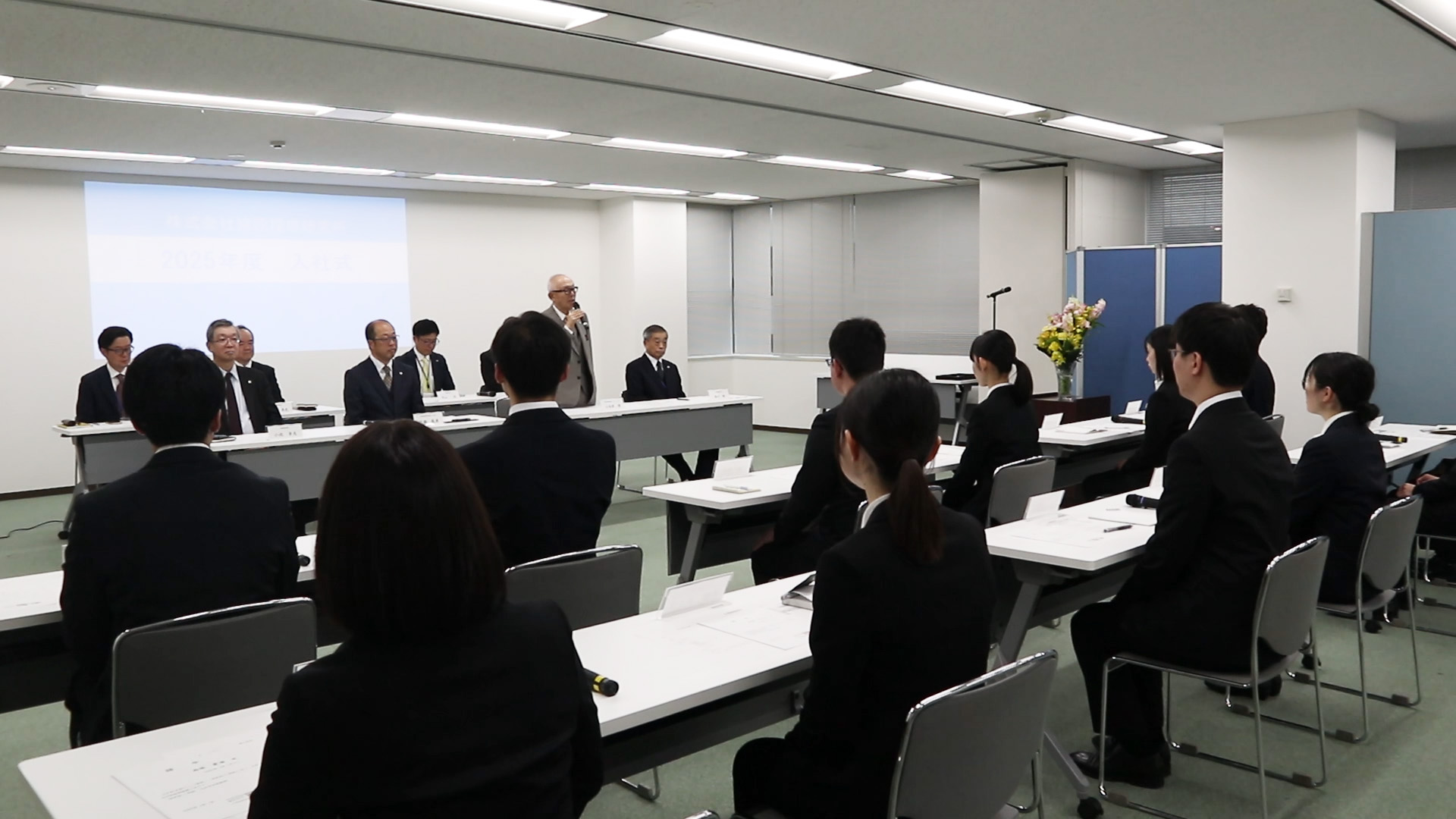 入社式の様子