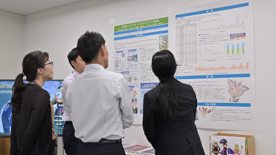 ポスター発表の様子